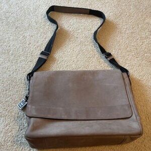 Shinola Messenger Bag - Suede